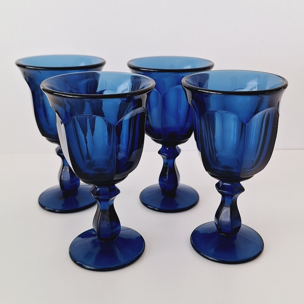 Imperial Glass "Old Williamsburg" wine glasses - set of 4 - vintage